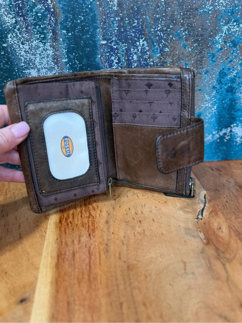 Fossil Rugged Vintage “Long Live Vintage 1954” Emory Brown Leather Wallet